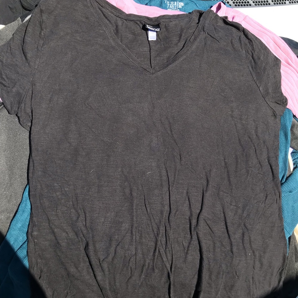 Black tshirt